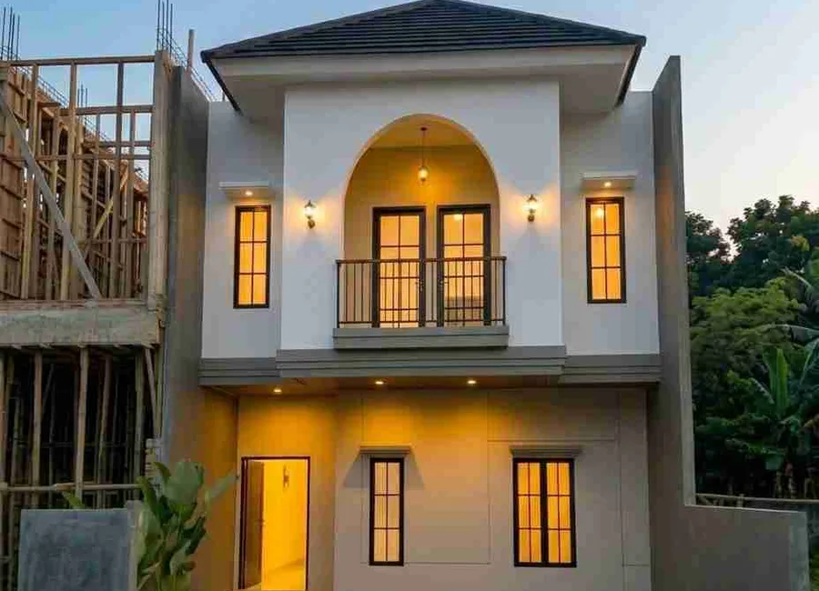 Rumah baru 2 lantai dalam komplek akses lebar di Jagakarsa Jaksel