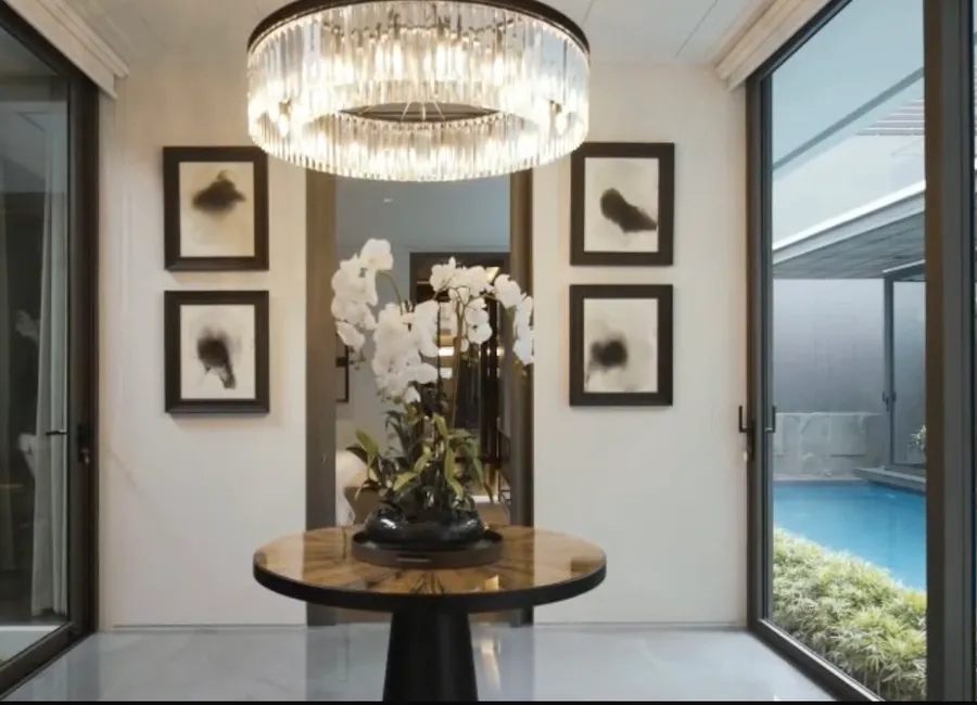 Dijual Pakuwon Indah Villa Bukit Regency 2 Surabaya Barat.