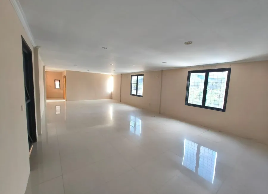 DISEWAKAN Pergudangan  Kav. DPR, Cipondoh, Tangerang photo 2
