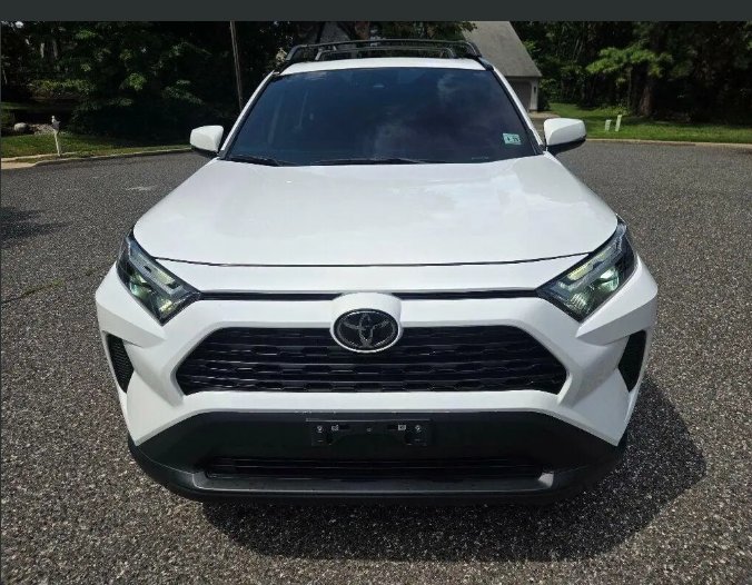 Toyota RAV4 XLE 2025 Low Kilometer photo 1