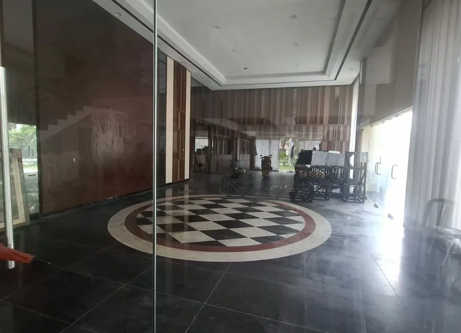 Dijual Murah Hotel Pusat Kota Jaksa Agung Suprapto Surabaya photo 3